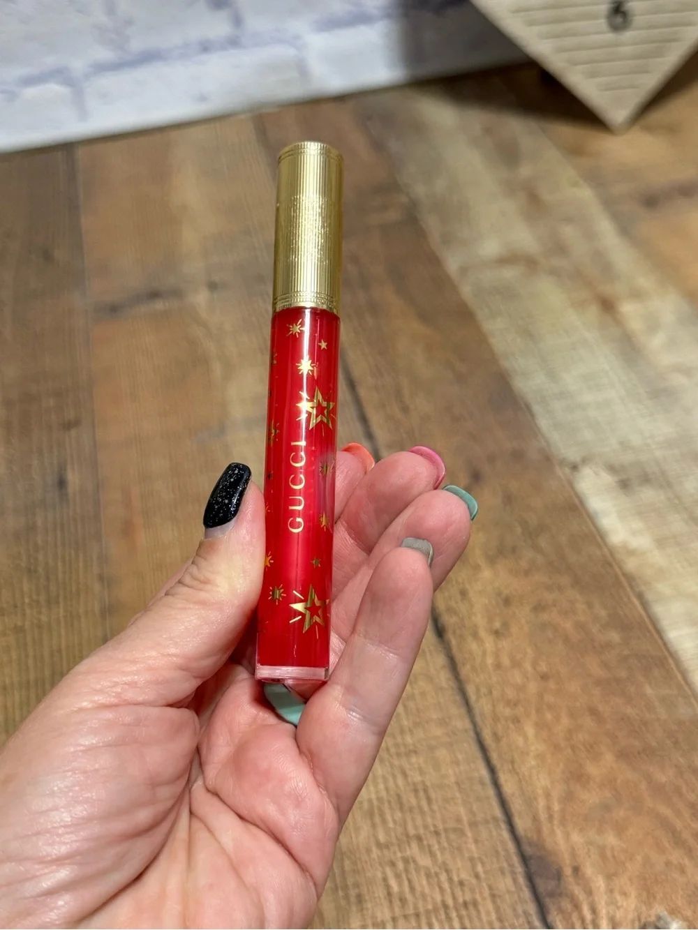 Gucci 526 Teresina Red, Gloss à Lèvres lip gloss
New without box